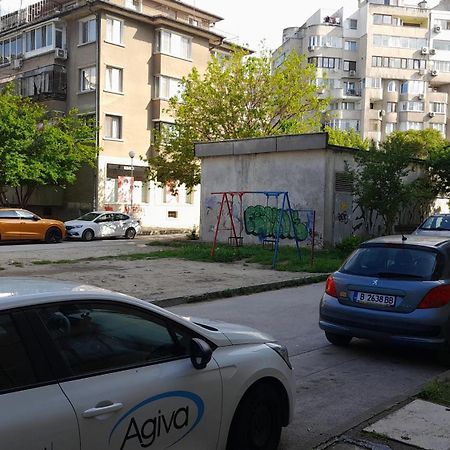 Slivnitsa 105 Apartment Varna Bagian luar foto